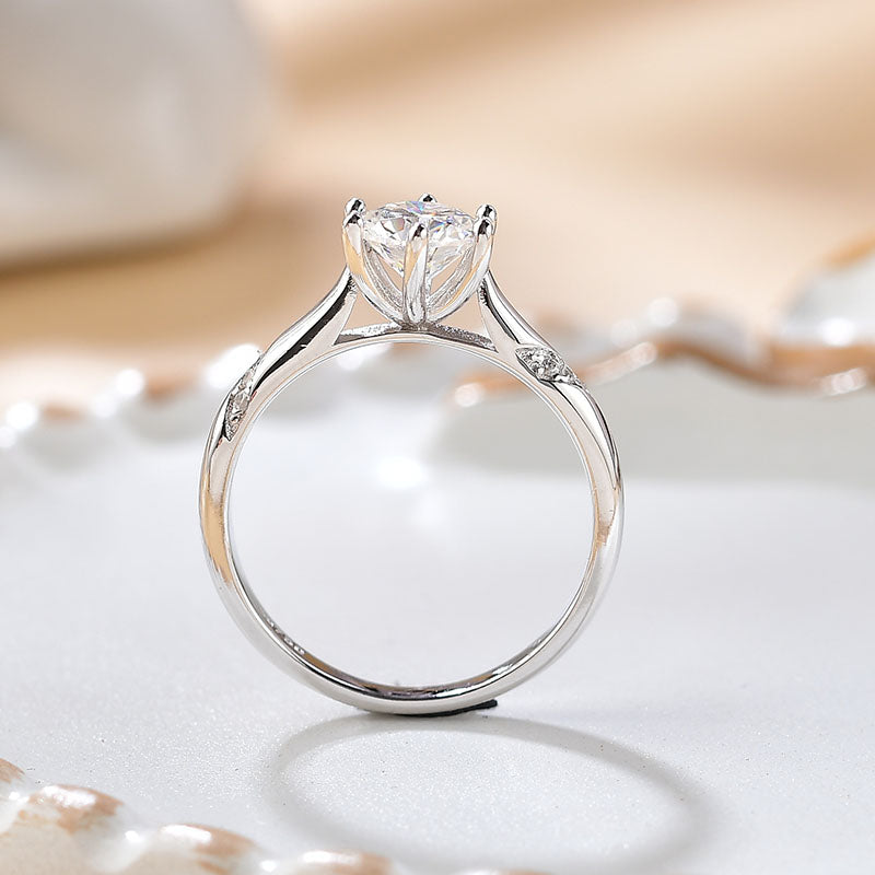 S925 Sterling Silver Ring with round cubic zirconia stone, solitaire engagement ring style