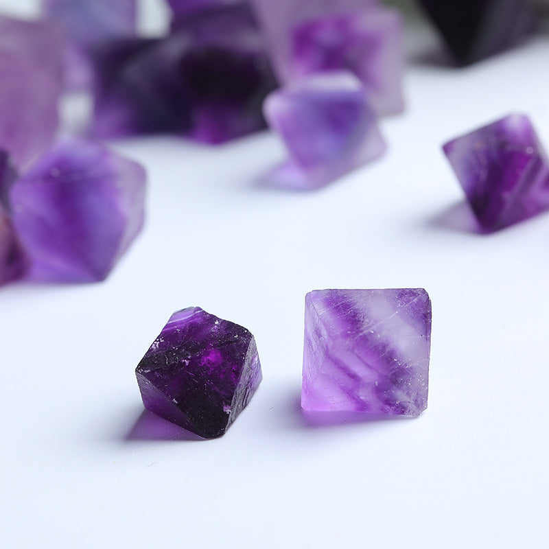 Natural Amethyst Diamond Shape Stones, Purple Amethyst Pyramid Crystals Bulk Wholesale