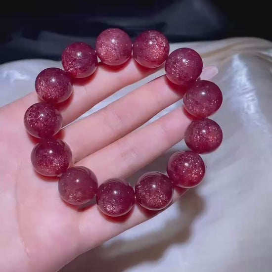High Quality Golden Strawberry Quartz Crystal Bracelet