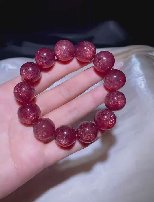 High Quality Golden Strawberry Quartz Crystal Bracelet