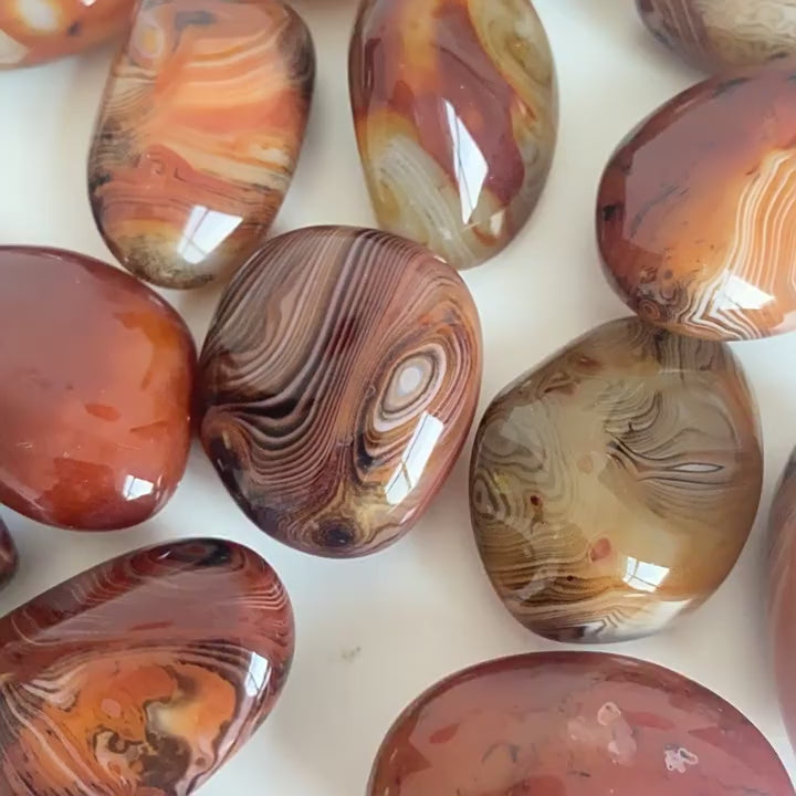Bulk natural sardonyx lace agate palm stones, polished red banded agate tumbled crystals wholesale