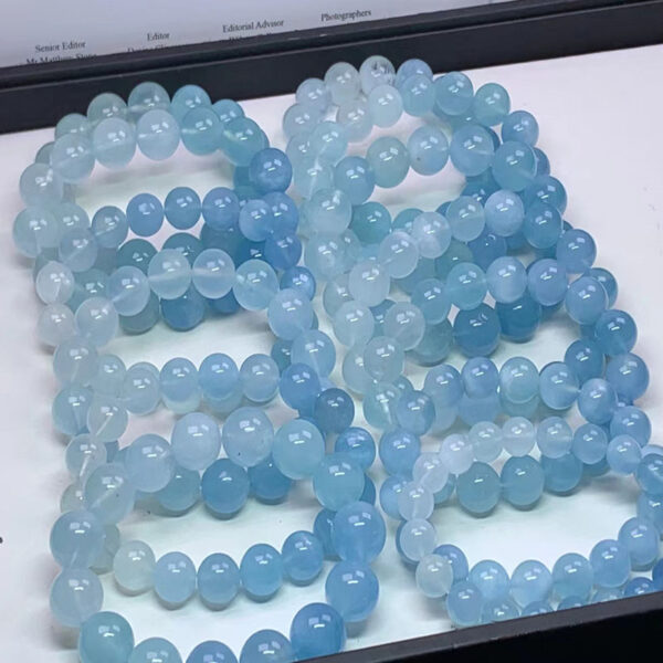 Aquamarine bead